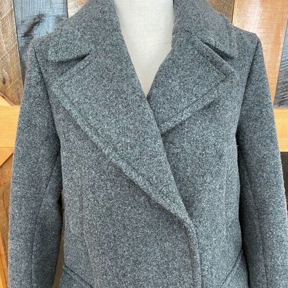 H & M snap front gray jacket, size 2 - Picture 2 of 6